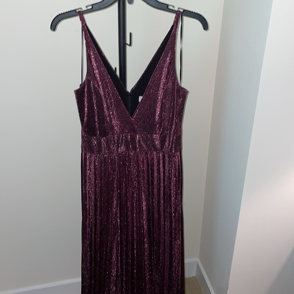 💕HP!💕 Dress the Population medium gown - Picture 3 of 16